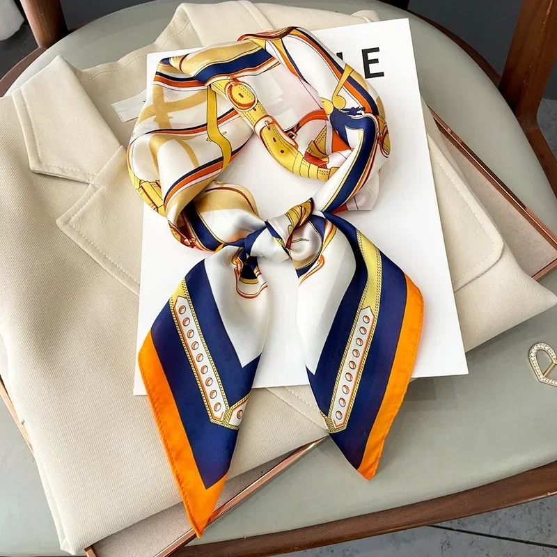 럭셔리 디자인 스키니 실크 스퀘어 스카프 여성 체인 프 - Luxury Bags Duffle 리뷰 및 가격