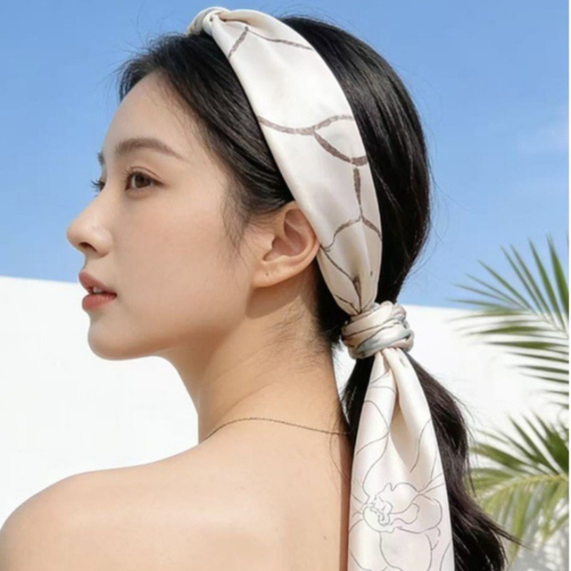 여성 고급 실크 새틴 스퀘어 스카프 우아한 꽃무늬 프린 - Luxury Bags In China 리뷰 및 가격