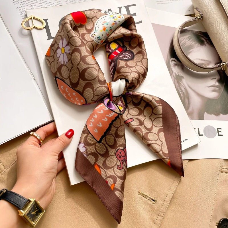 여성 고급 실크 새틴 스퀘어 스카프 우아한 꽃무늬 프린 - Luxury Bags In China 리뷰 및 가격